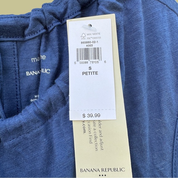 Banana Republic Malibu Tee in Navy - Picture 4 of 5